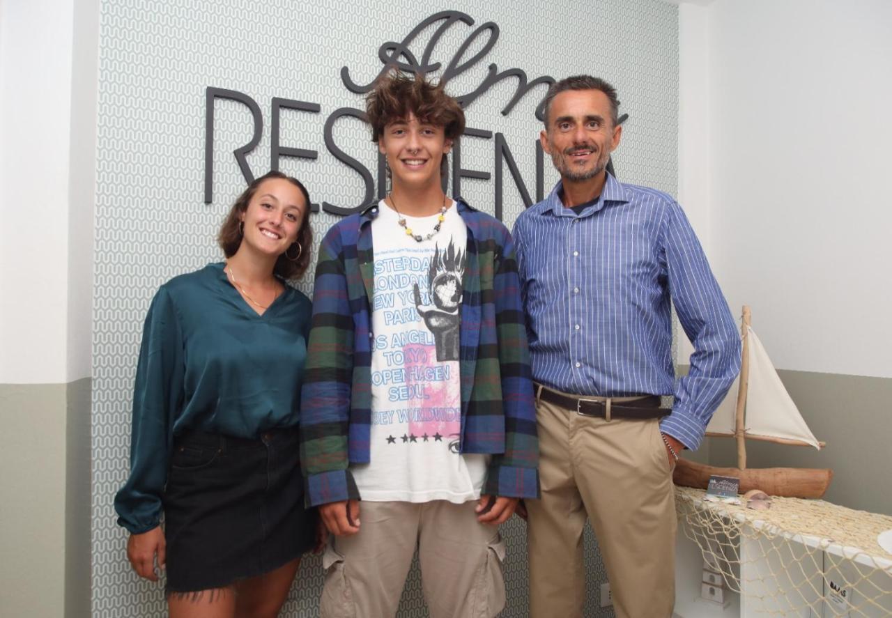 Trilocale Luna Riccione Kültér fotó